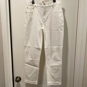 GAP Denim girlfriend distressed jeans size 28